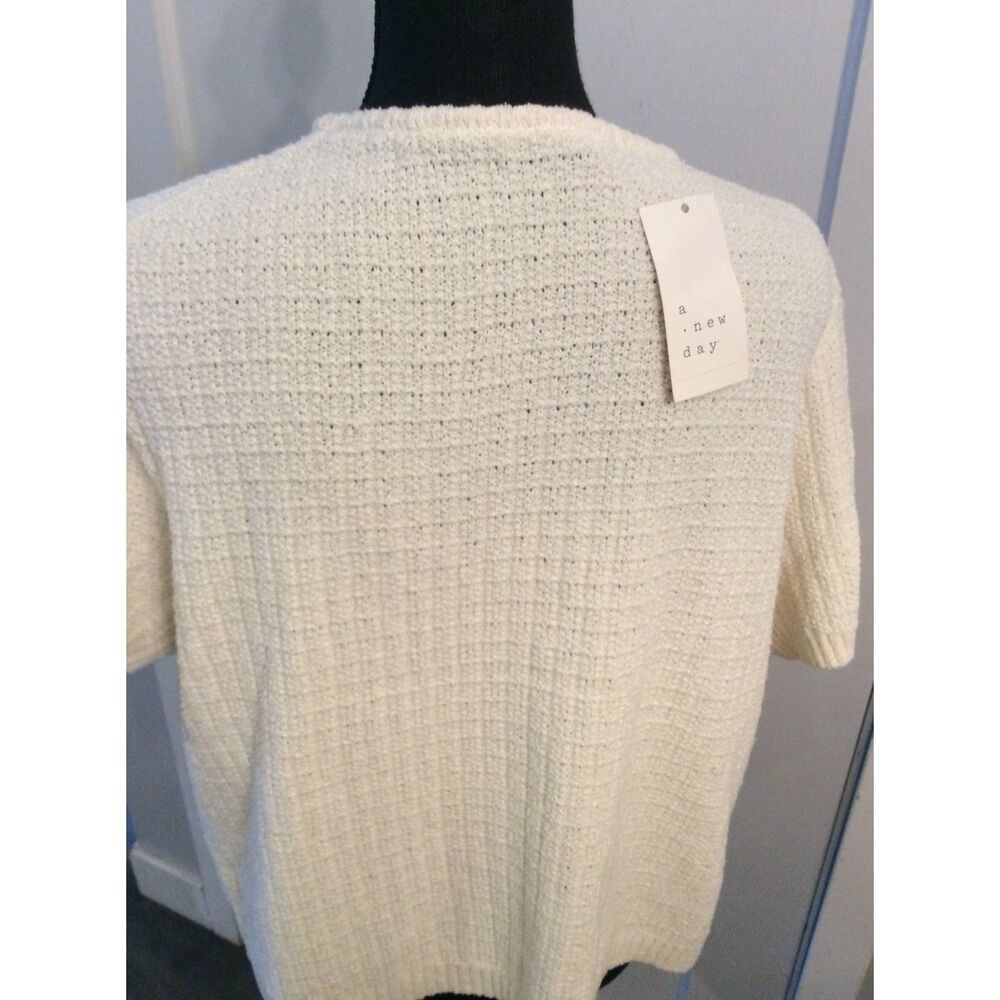 New NWT Short Sleeve Cream Gold Button Front Cardigan XL Career - Picture 6 of 6